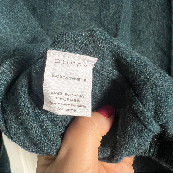 Duffy Cashmere Teal Sea Glass V Neck Sweater - Picture 7 of 7